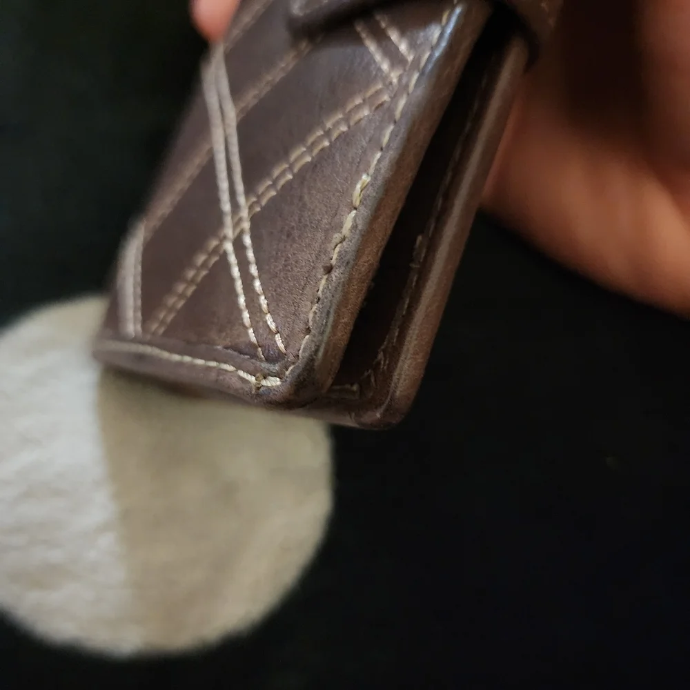 Fossil crosshatched embroidered slim brown leather snap wallet
